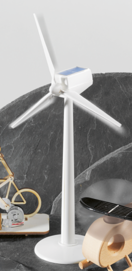 Maquette d'éolienne, solaire