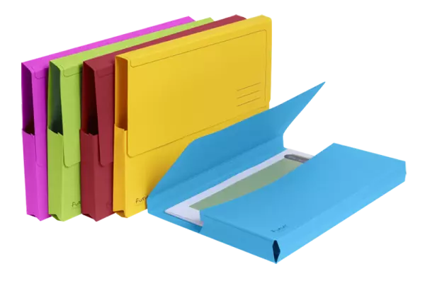 10 porte-documents � soufflet carton 290 g/m�, assortiment