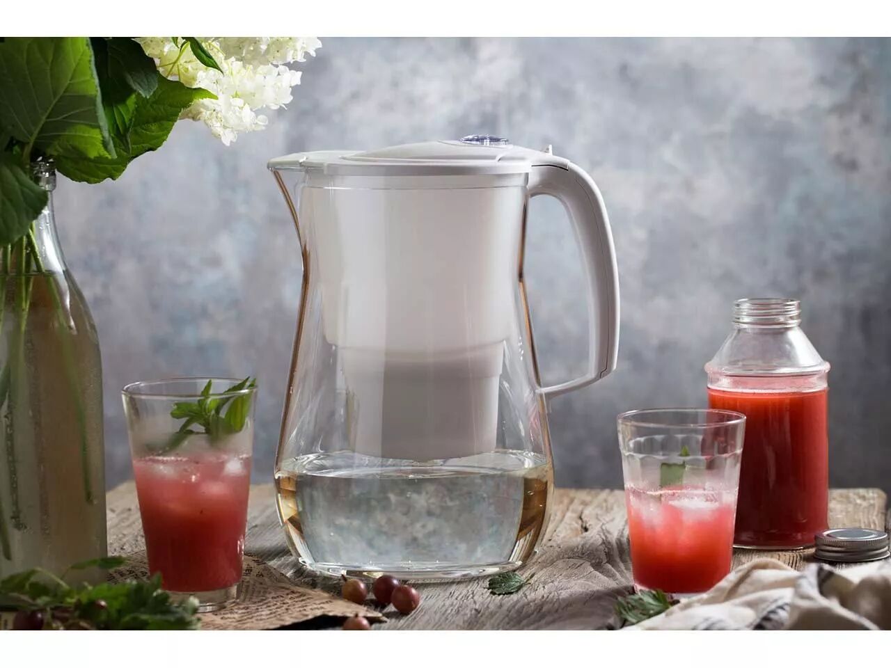 Carafe et cartouche filtrante AQUAPHOR