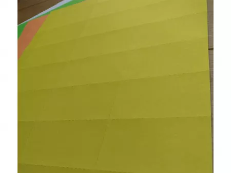 Etiquettes-prix de couleur