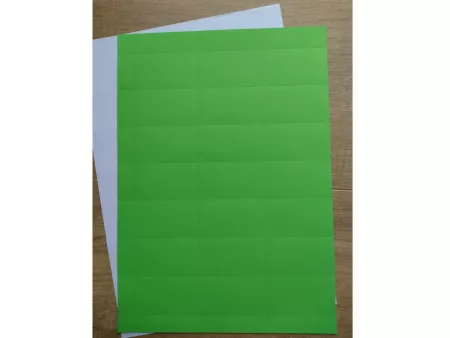 Etiquettes-prix de couleur