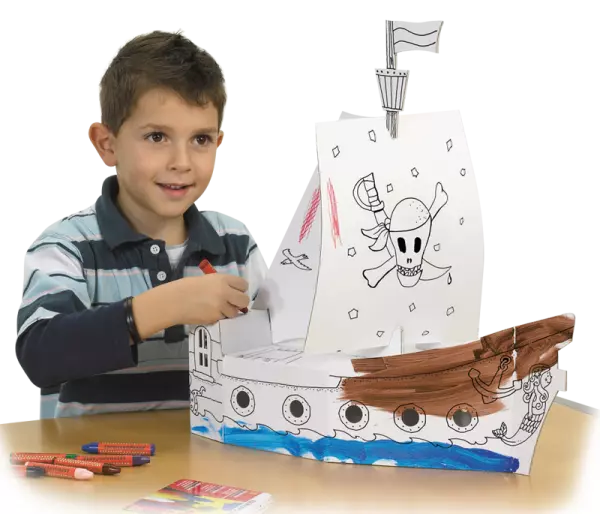 Maquette \ bateau de pirate\  � colorier