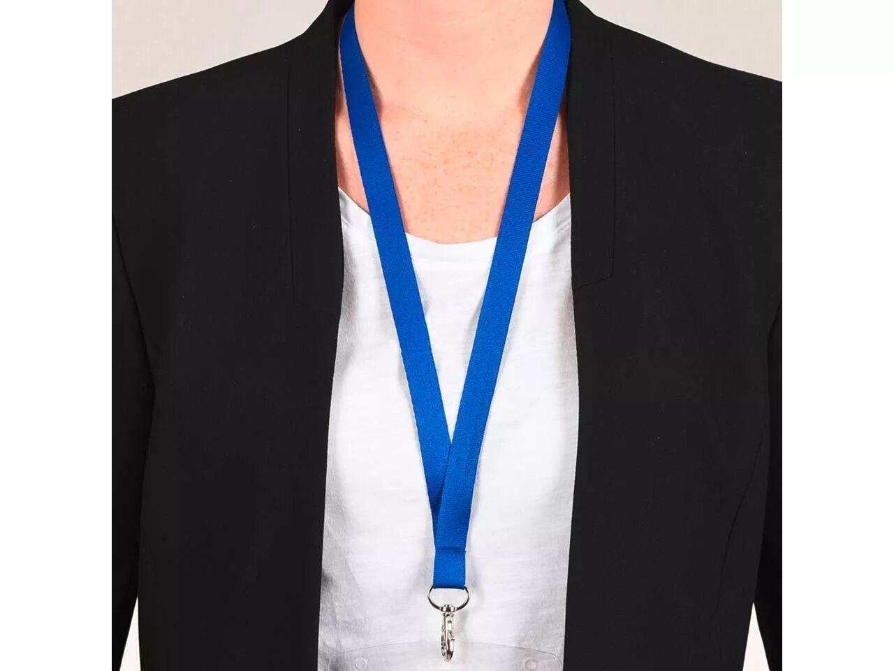 Tours de cou plastique recycl&eacute; Avery