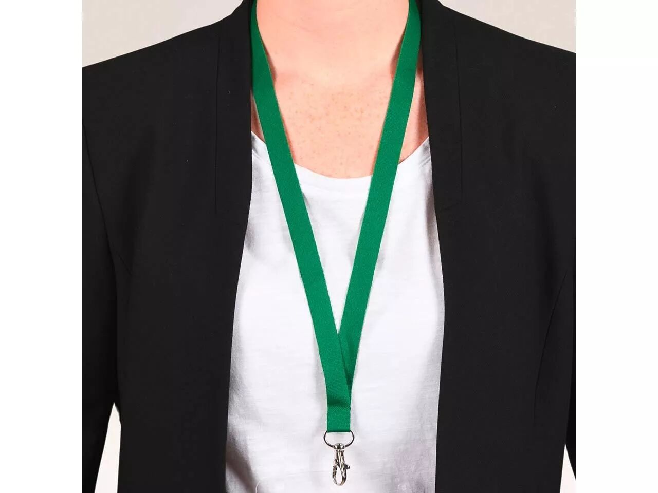 Tours de cou plastique recycl&eacute; Avery